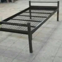 تخت آهنی نقد قسطی