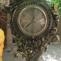 ساعت ایستاده