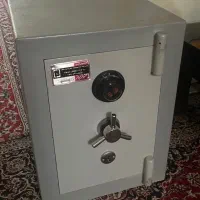 گاو صندوق ۶۰ در ۴۵ و ۲۰۰ کیلویی