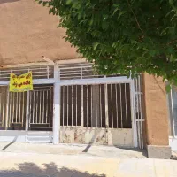 اجاره-مغازه-50-متری-بر-خیابان