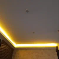 یک باب مغازه خیابان سرداران جهت اجاره