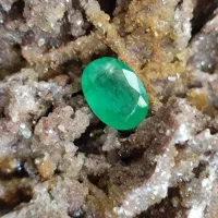 سنگ زمرد طبیعی افغانستان