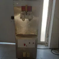دستگاه بستنی