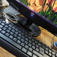نیروی دفتری خانم