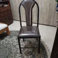 صندلی فلزی
