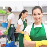 شرکت خدماتی نظافتی آرامش گستر