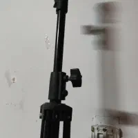 سه پایه نور