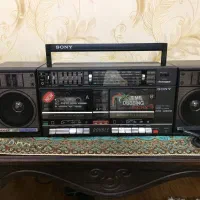 سونی w600