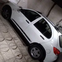 مدل ۱۴۰۰ ، کاملا سالم