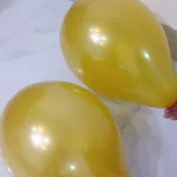 بادکنک ، تم تولد