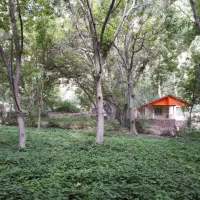 ویلا-باغ-دارای-سند-6دانگ-آب-برق-گاز-تلفن