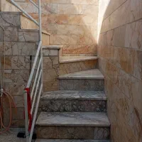 منزل مشترک طبقه دوم