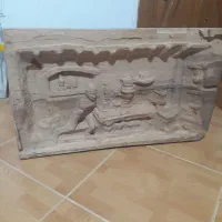 یک عدد تابلو و اژدها خام