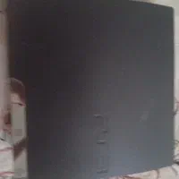 ps3 اسلیم به فروش می‌رسد با یک دسته کابل شارژ