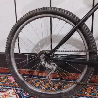 دوچرخه در حد نو سایز 24 بدون هیچ مشکلی سالم وسریع
