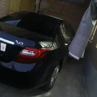 دنا پلاس ۶ دنده مشکی