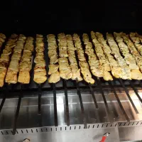 استخدام اشپز سنتی اقا جوان