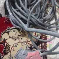 ۶۰ متر سیم سیار و دو بسته سیم برق  به فروش می‌رسد