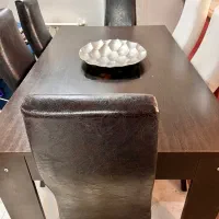 میز ناهارخوری کارکرده