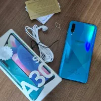 گوشیa30sپلمپ کم کار