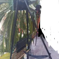 پایه  آهنی تاج گل