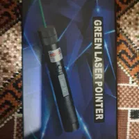 یک عدد لیزر کیلومتری سبز