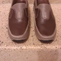یک جفت کفش راحتی دست دوز چرم نو سایز 38