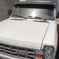 راننده نیسان