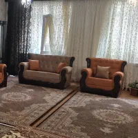 کتیبه و پرده به همراه والان