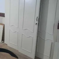 درب چوبی کمد دیواری