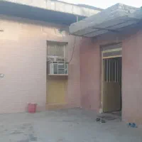 خانه بزرگ پشت برج