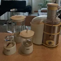 دستگاه غذاساز چندکاره (آبمیوه گیری . مخلوط کن )