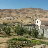 ۳۰۰۰هزار در قعطه ها۲۰۰متر به بالا گرمابسرد دماوند