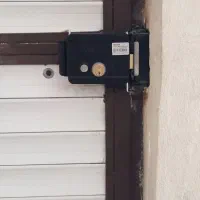 قفل بیرون بازشو ( برقی)