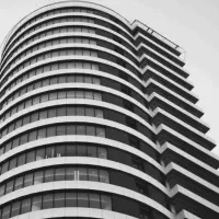 پیش فروش۱۸۰ مترآپارتمان/لوکیشن عالی دریاچه چیتگر