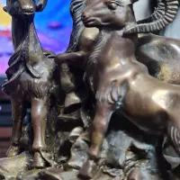 مجسمه  برنز