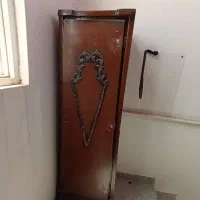 کمد چوبی