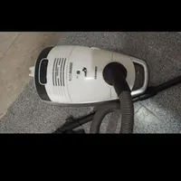 دوعددجاروبرقی یکی بوش یکی سامسونگ سالم|جاروبرقی، جارو شارژی، بخارشو|رباط‌کریم, |دیوار