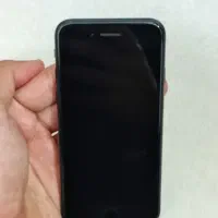 آیفون se 2020 lla مشکی