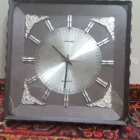 ساعت  دیواری