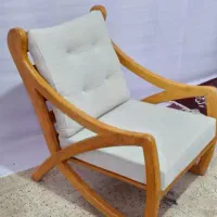 مبل تک راحتی