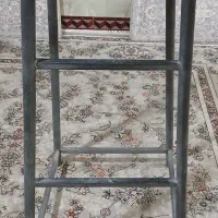 چهار پایه آهنی سالم سالم در حد نو