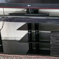 میز تلویزیون شیشه ای