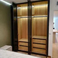 کمد با درب فریم لس