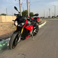 Bmw s1000r