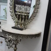 آینه و شمعدان برنجی