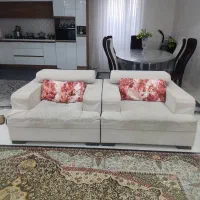 مبل ال ۶نفره و یک دونفره و دوتک‌نفره