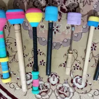 تعدادی دسته طبل عزاداری