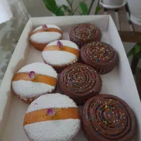 غذای خونگی و کیک و دسر