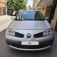 مگان ۲۰۰۰ اتوماتیک
